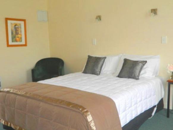 Bella Vista Motel 4*